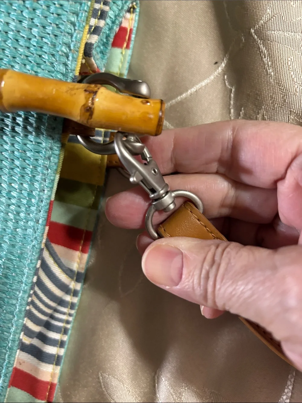 Fossil women tote